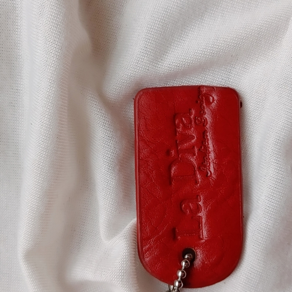 Like New La Diva Italian Leather - Picture 5 of 7